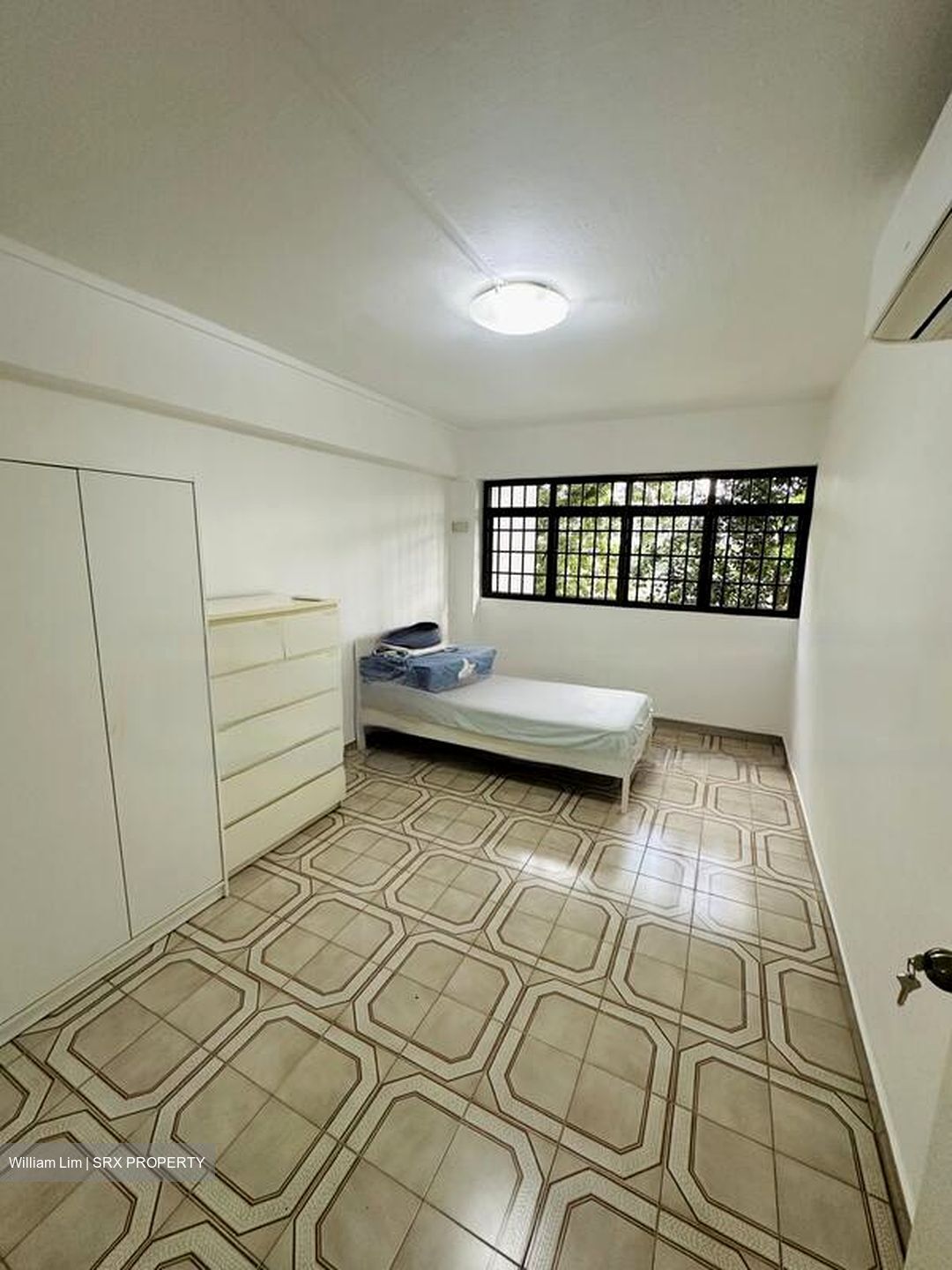 Blk 263 Jurong East Street 24 (Jurong East), HDB 5 Rooms #558066751